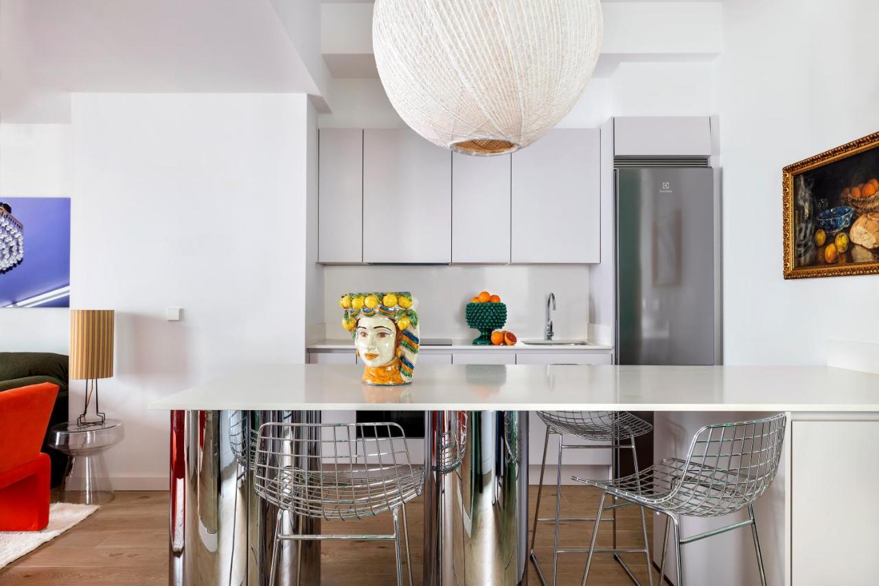 Appartement Calatrava - Darya Living à Madrid Extérieur photo