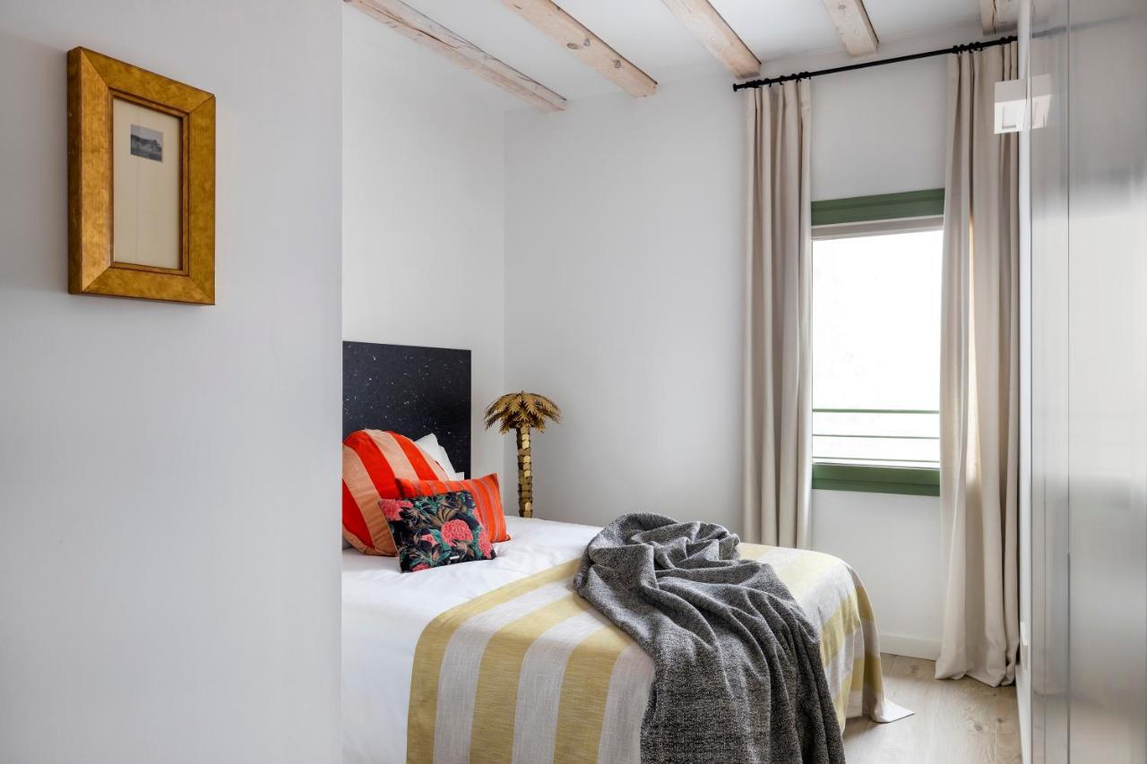 Appartement Calatrava - Darya Living à Madrid Extérieur photo